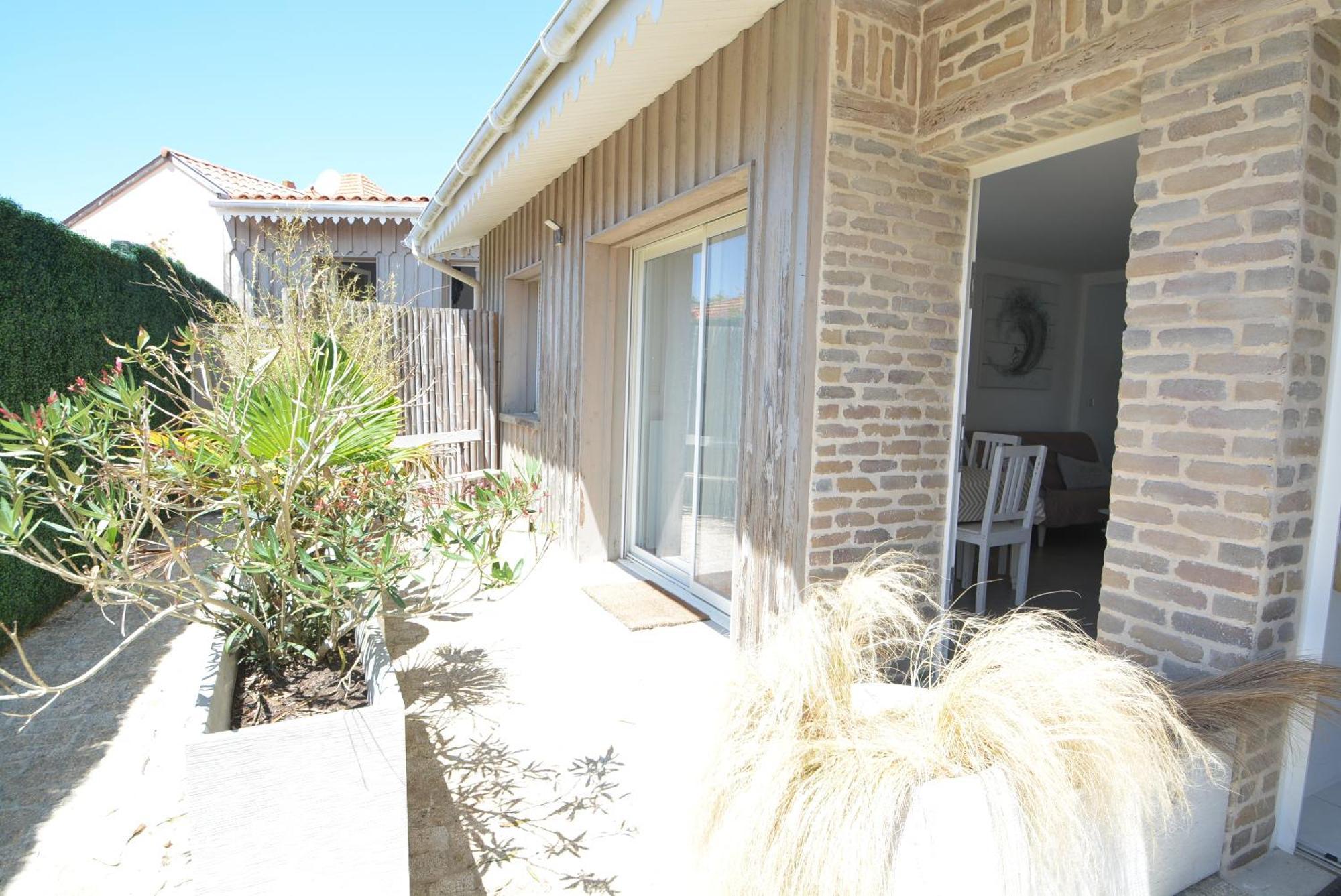 לאקאנו La Villa Mauricia מראה חיצוני תמונה